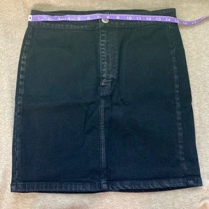 American Eagle Outfitters skirt